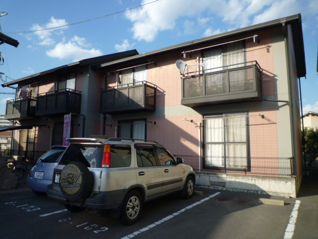 倉敷市浜町２丁目のアパートの外観