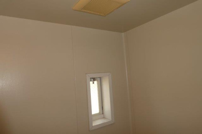 【浴室】 | アメニティ福島Ｂ | 浴室窓・換気扇