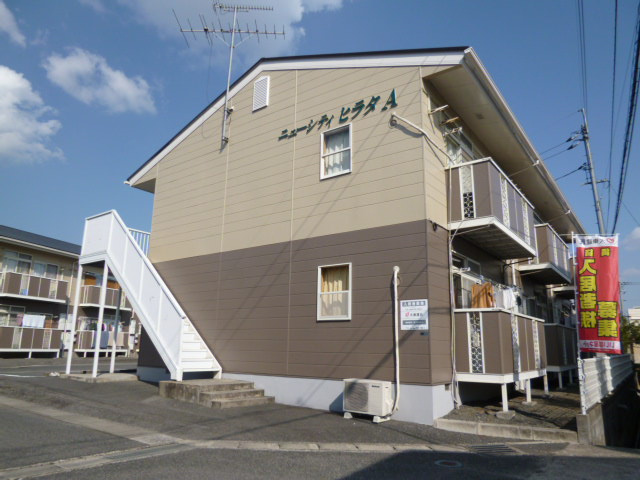 総社市総社のアパートの外観