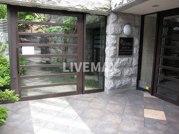 【エントランス】プレサンス京都三条大橋鴨川苑