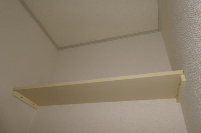 セジュール貝吹Aのトイレ|トイレ棚