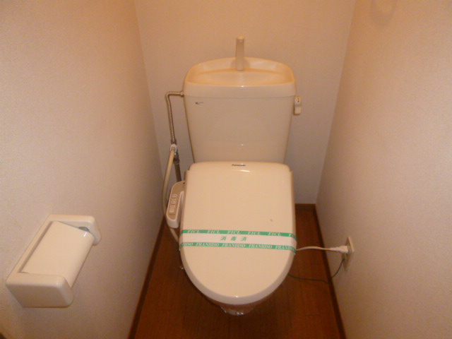 リビエール倉敷Bのトイレ|ウォシュレット