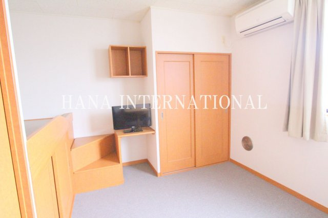 レオパレスさくらんぼの居間・リビング