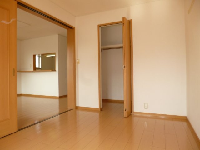 プリムローズＣの子供部屋|洋室