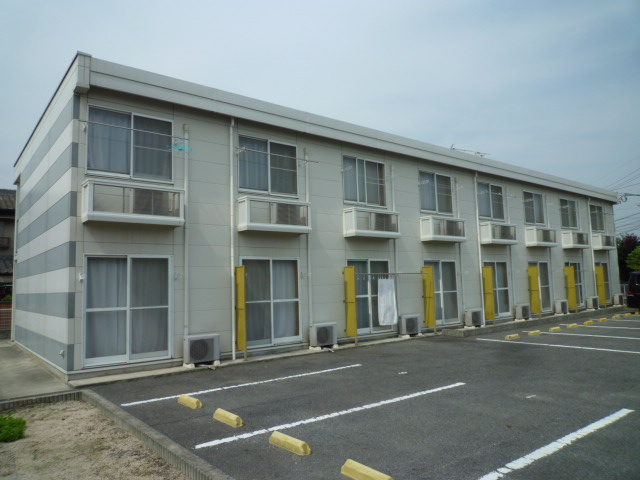倉敷市川入のアパートの外観