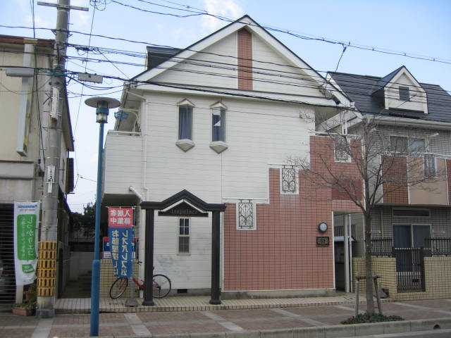 倉敷市日吉町のアパートの外観