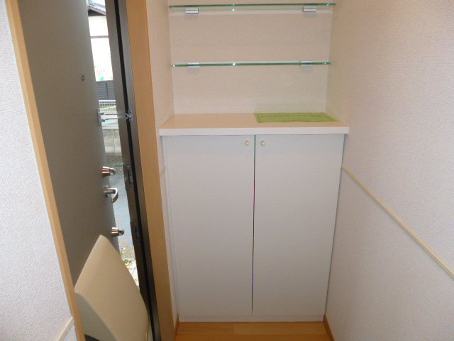 ラフィーネ西阿知Ａの収納|シューズボックス
