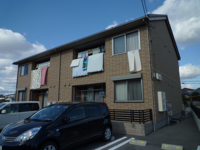 倉敷市新田のアパートの外観