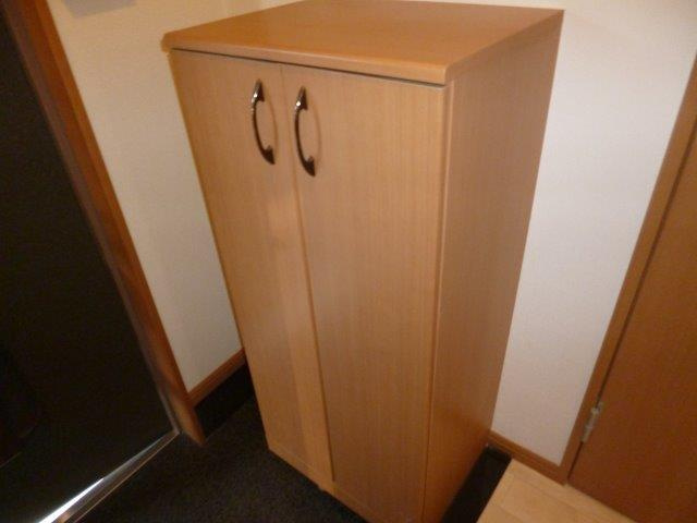 コンフィードの内装|シューズボックス