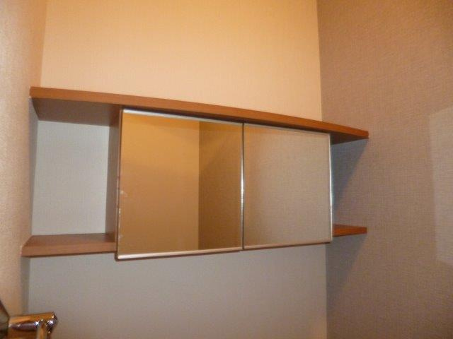コンフィードのトイレ|トイレ棚