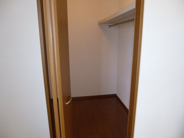 a la mode Cの収納|ウォークインクローゼット