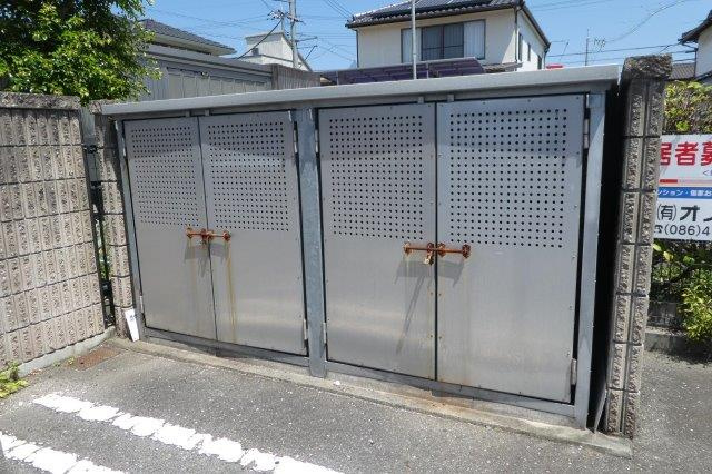 倉敷市大島の賃貸マンションのその他共用部分|敷地内ゴミＳＴ・当番なし。