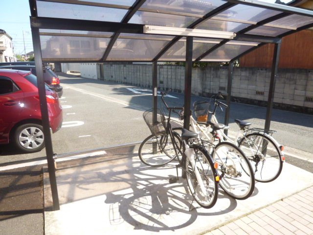 倉敷市大島の賃貸マンションのその他共用部分|自転車置き場