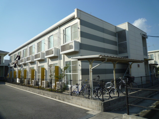 倉敷市中庄のアパートの外観
