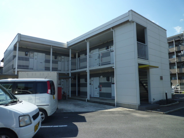倉敷市大島のアパートの外観