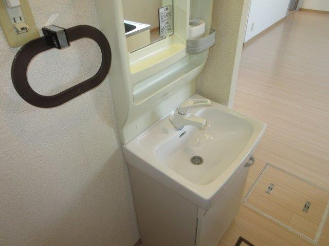 ヴュー葦高の独立洗面台|シャンプードレッサー