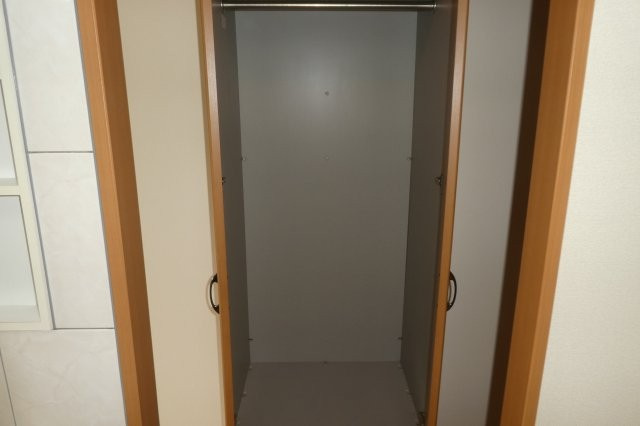 アベニール弐番館の収納|LDK収納