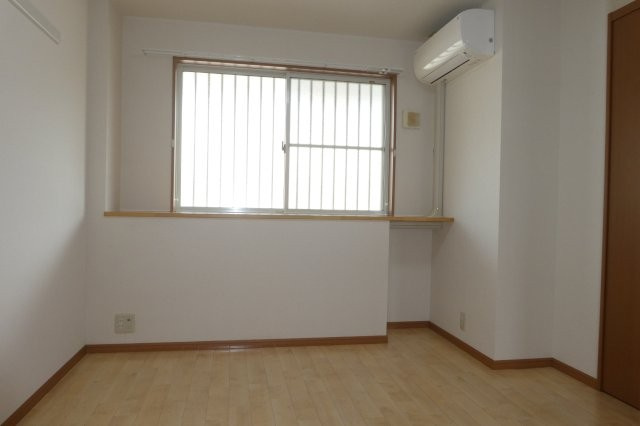 アベニール弐番館の寝室|洋室