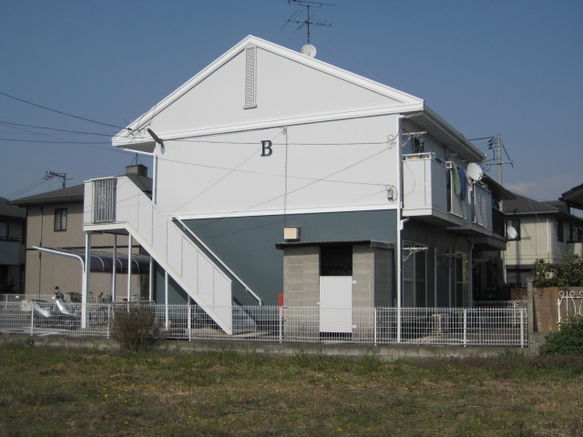 サンワハイムＢの外観|シャープなたたずまい