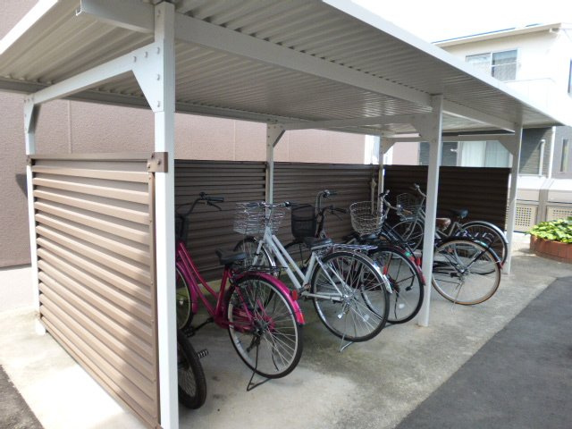 フレグランス福島Ｂのその他共用部分|自転車置き場