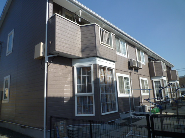 クレストールＣの外観