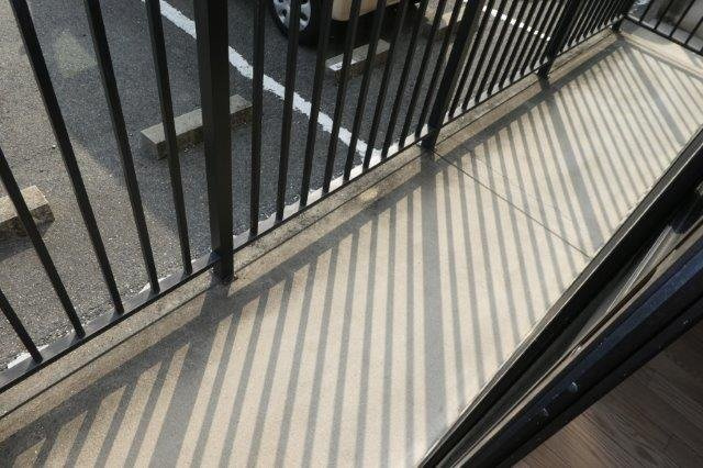 総社市真壁のアパートのバルコニー
