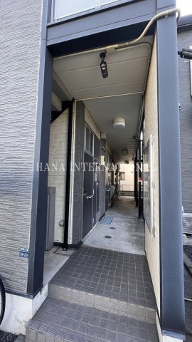 レオパレスＯＳＡＷＡのエントランス