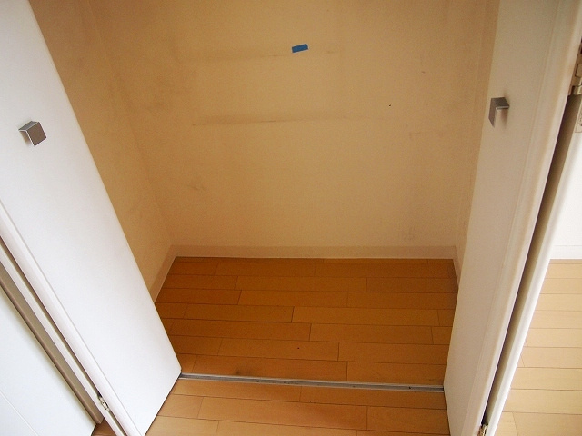 弊社は全物件が仲介手数料半月分+税でご紹介可能です。