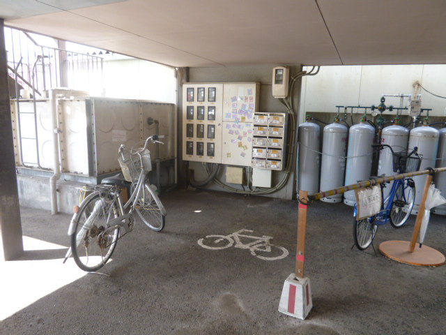 倉敷市中庄のアパートのその他共用部分|自転車置き場