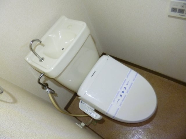 サンハイツたなかのトイレ|ウォシュレット