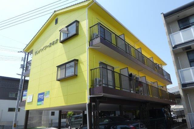 サンハイツたなかの外観