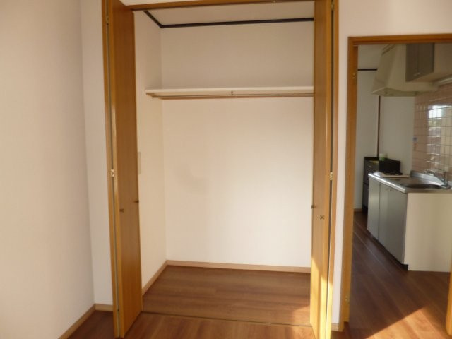 サンハイツたなかの収納|クローゼット