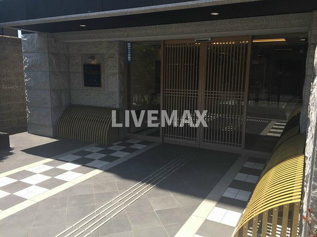 【エントランス】プレサンス京大前
