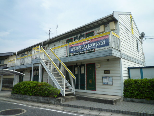 倉敷市大内のアパートの外観