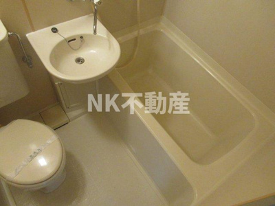 【浴室】 | PALMIZIO花園Ⅰ（河内花園賃貸） | コンパクトで使いやすいお風呂です