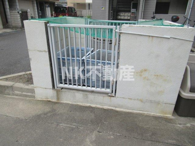 【その他】 | PALMIZIO花園Ⅰ（河内花園賃貸） | ゴミ置き場です