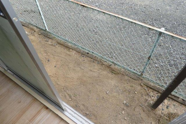 グリーンハイツ塩津　メゾネットの庭|専用庭