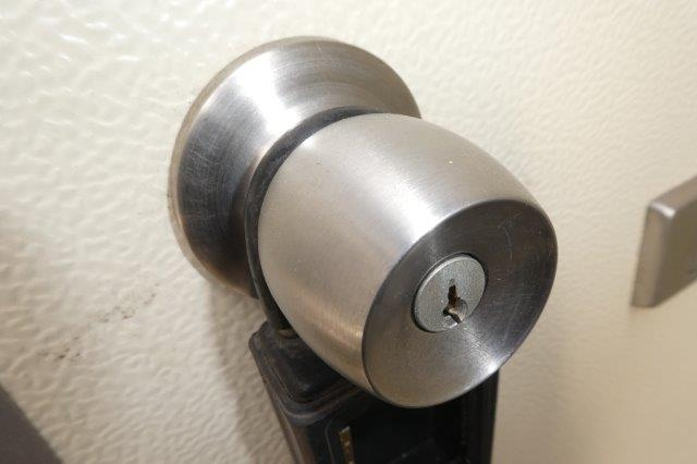 グリーンハイツ塩津　メゾネットのセキュリティ|玄関キー