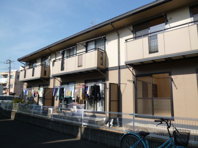 倉敷市八王寺町のアパートの外観
