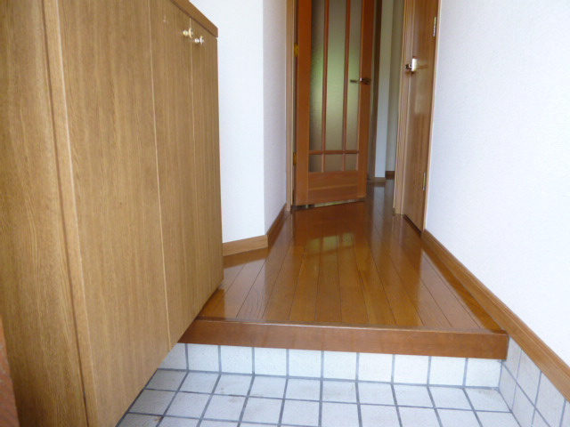 マスカット若宮の玄関