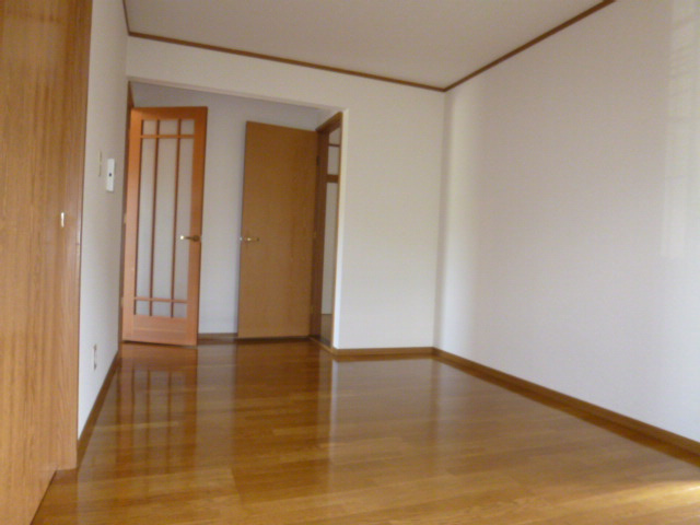 マスカット若宮の居間・リビング