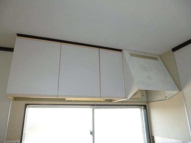 フレグランス早島のキッチン|キッチン上収納