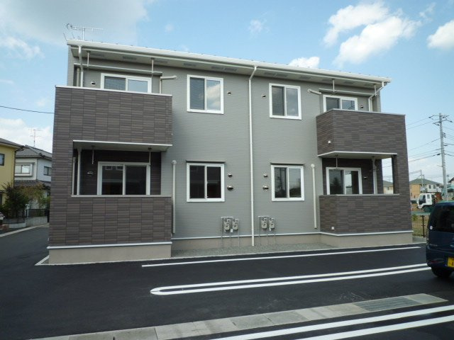 倉敷市中島のアパートの外観