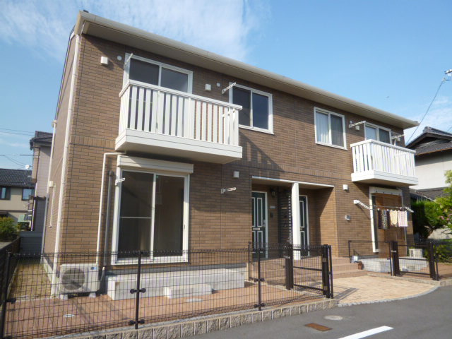 倉敷市川入のテラスの外観