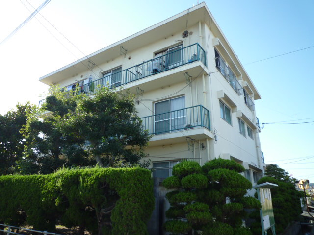 倉敷市平田の賃貸マンションの外観