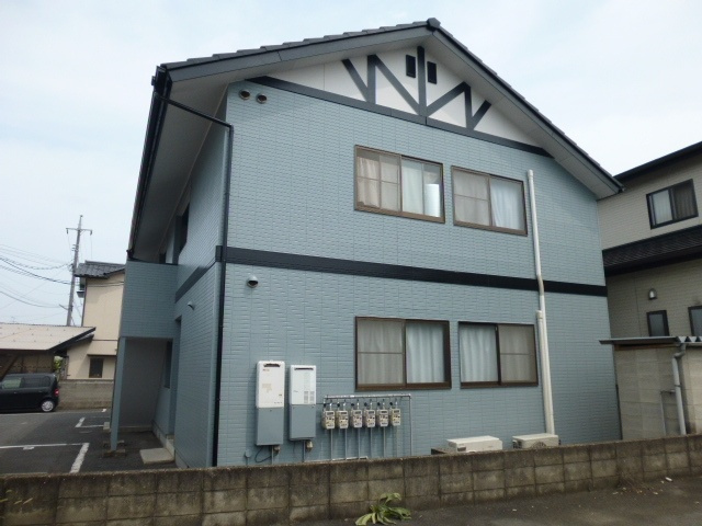 倉敷市新田のアパートの外観