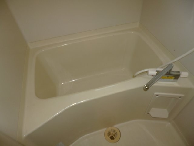 エステート２１　Ａの浴室