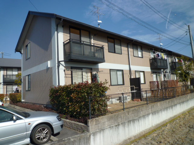 倉敷市酒津のアパートの外観