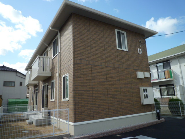 倉敷市上富井のアパートの外観
