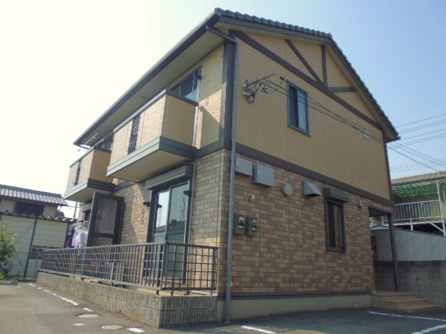 倉敷市八王寺町のテラスの外観
